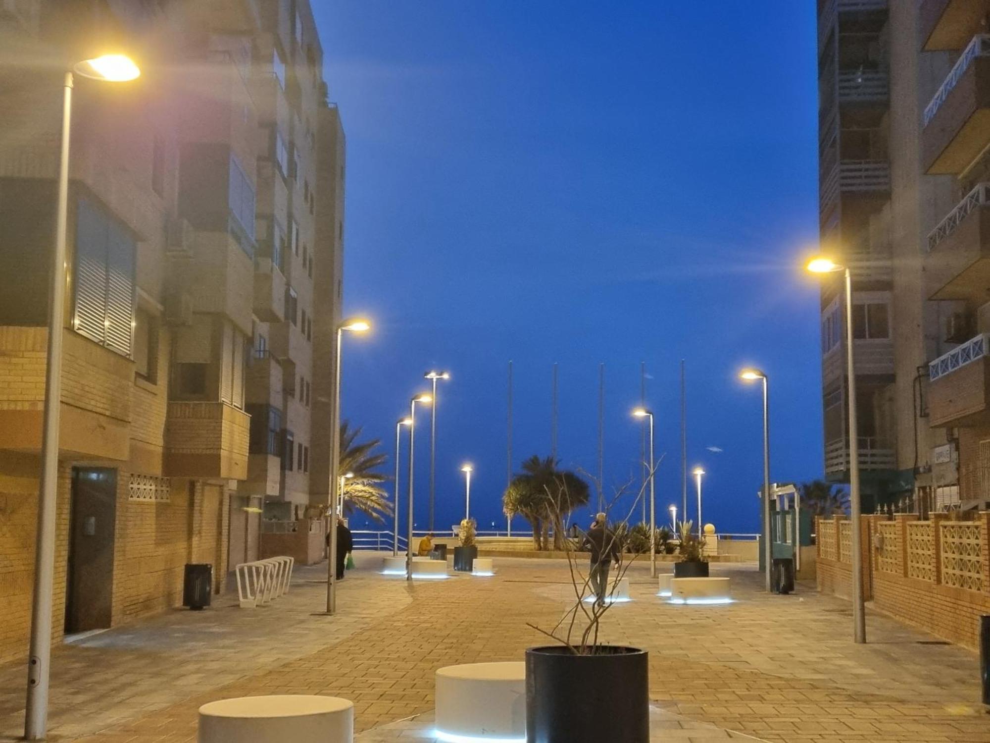 Apartamento En Paseo Maritimo Альмерия Экстерьер фото
